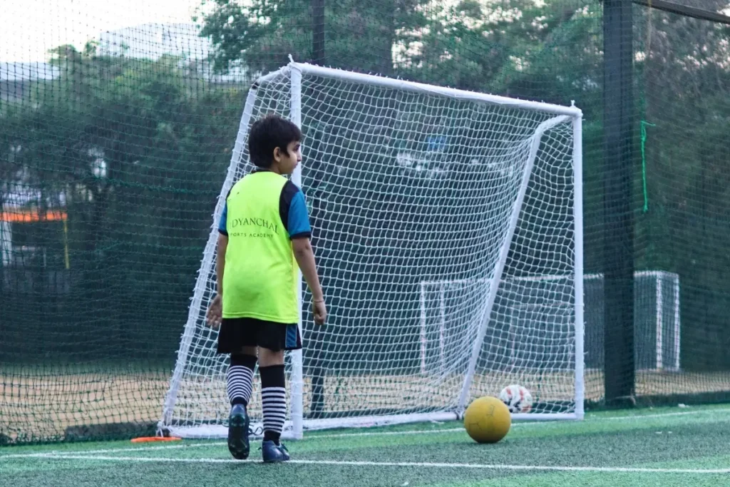Beginner's Guide to Understanding Football Rules for Parents